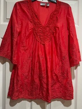 Chico's Red Orange Embroidered V-Neck Tunic Light Light Size 0 Eyelet